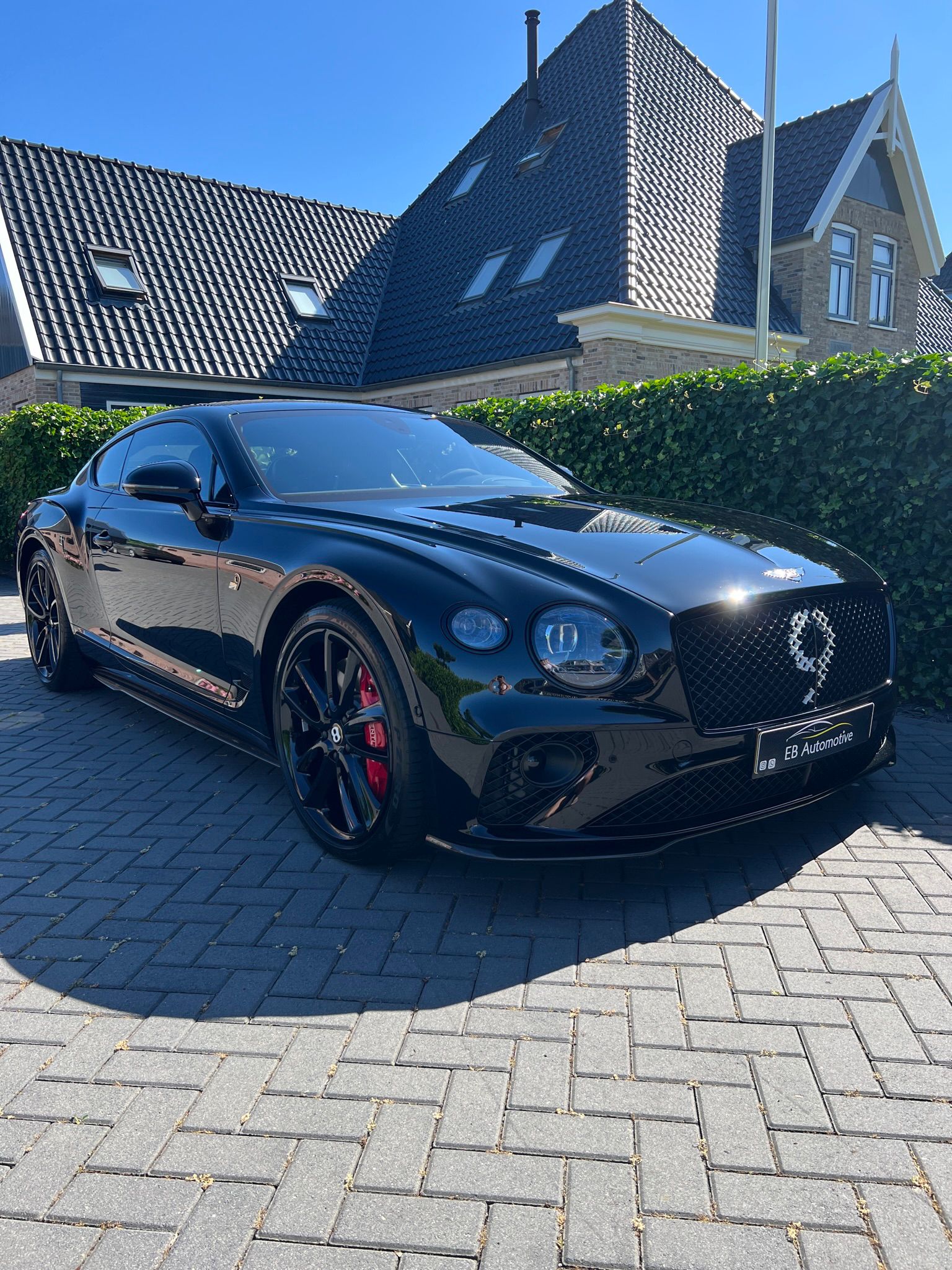 Bentley Continental GT na polijstbehandeling en drielaagse glascoating door EB Automotive